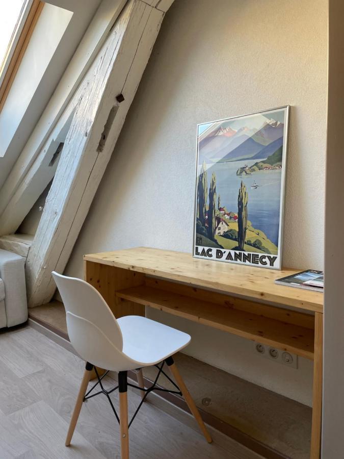 Sous Les Toits Centre-ville Appartamento