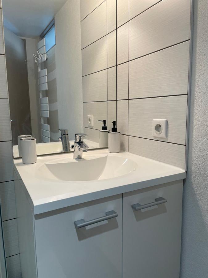 Sous Les Toits Centre-ville Appartamento
